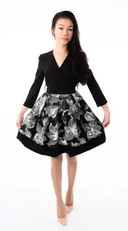 1. Thumb Floral Greys Print