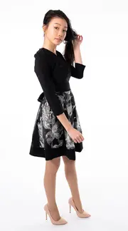 3. Thumb Floral Greys Print