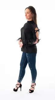 2. Thumb Shoulder Show Black