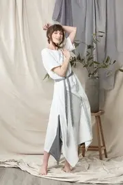 1. Thumb Plume Dress White or Grey 