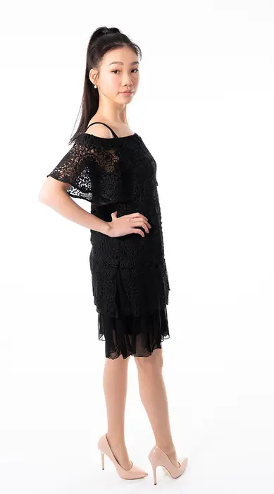1. Wavy Lace  Black thumbnail