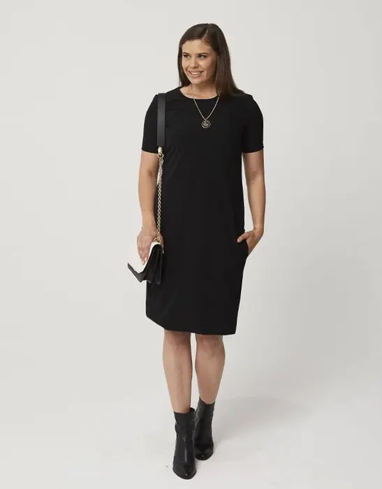 Classic Merino Sheath Dress Black