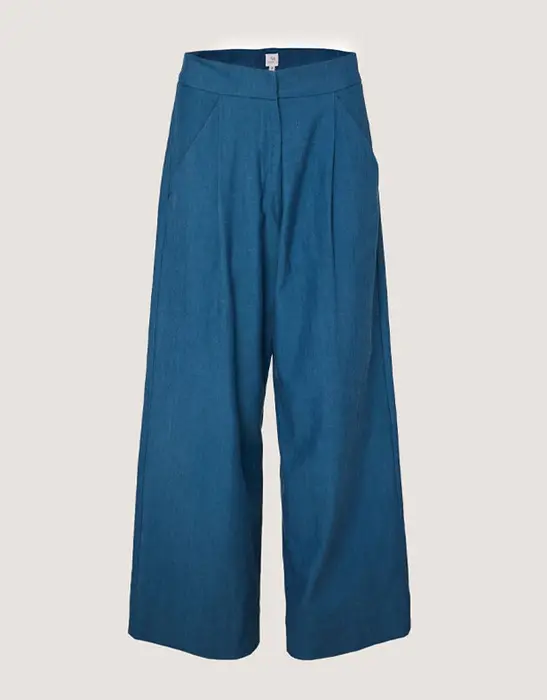 4. Wide Leg Merino Pant Black thumbnail