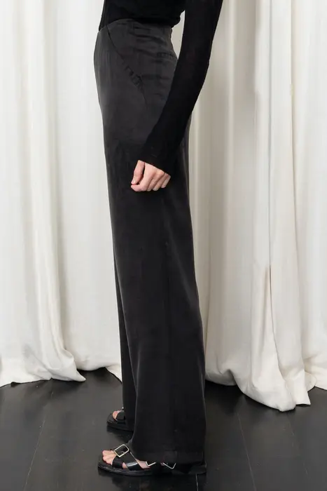 1. Fleur Pant Black thumbnail