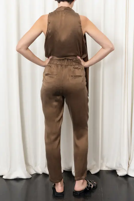 1. Willow Pant Toffee thumbnail